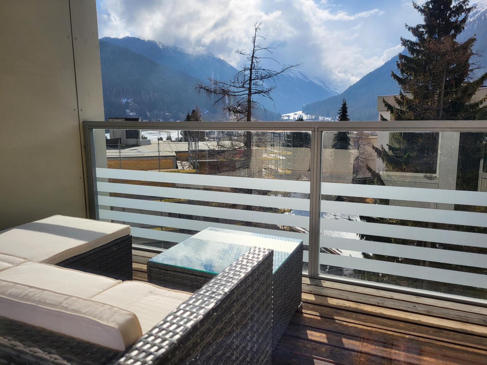 Parsenn Peaks Panorama Appartement *